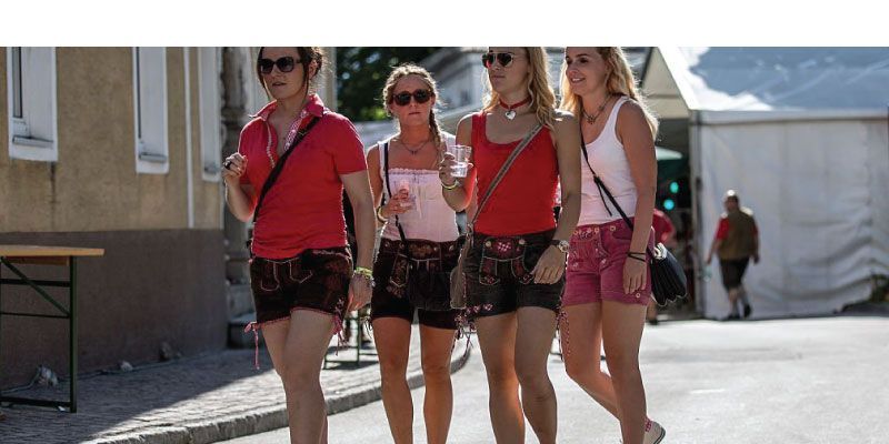How Do Women Feel About Wearing Lederhosen?