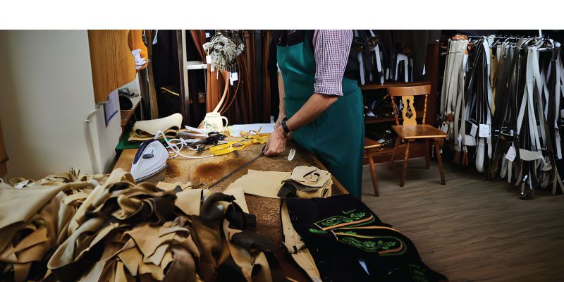 How to Choose the Right Lederhosen Size